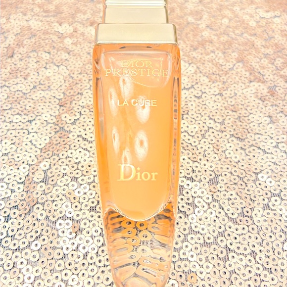Dior Other - Dior Prestige La Cure Renew Face NEW Anti Aging Treatment 15 ml.